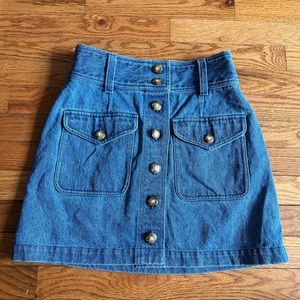 Sézane denim skirt with tortoise buttons